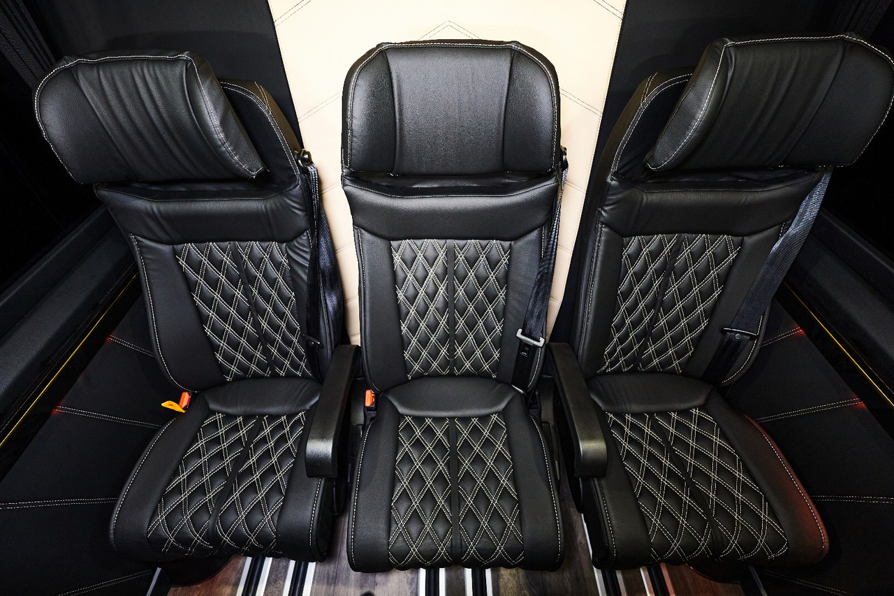 Mercedes Sprinter 319 9 Sitzer L2H1 - ميكروباص, الشاحنات الصغيرة كابينة مزدوجة: صورة 4 Mercedes Sprinter 319 9 Sitzer L2H1 - ميكروباص, الشاحنات الصغيرة كابينة مزدوجة: صورة 4