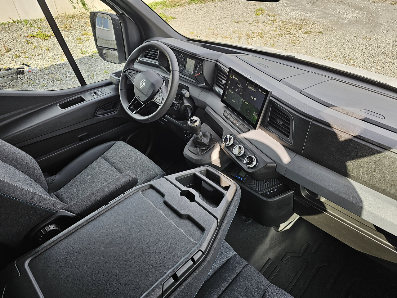 Renault Master 170 Leichtbaukoffer - شاحنة مغلقة الصندوق: صورة 4 Renault Master 170 Leichtbaukoffer - شاحنة مغلقة الصندوق: صورة 4