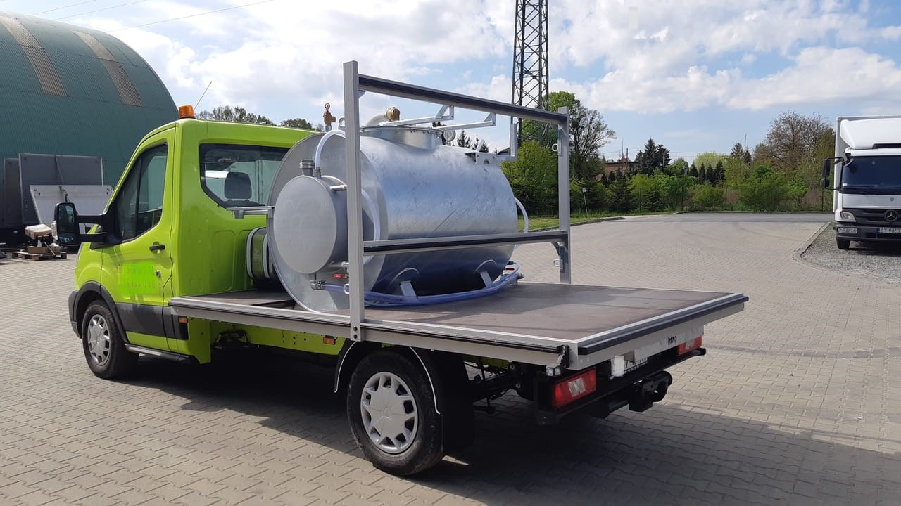 Renault Master Absaugfahrzeug - شاحنة الشفط: صورة 2 Renault Master Absaugfahrzeug - شاحنة الشفط: صورة 2