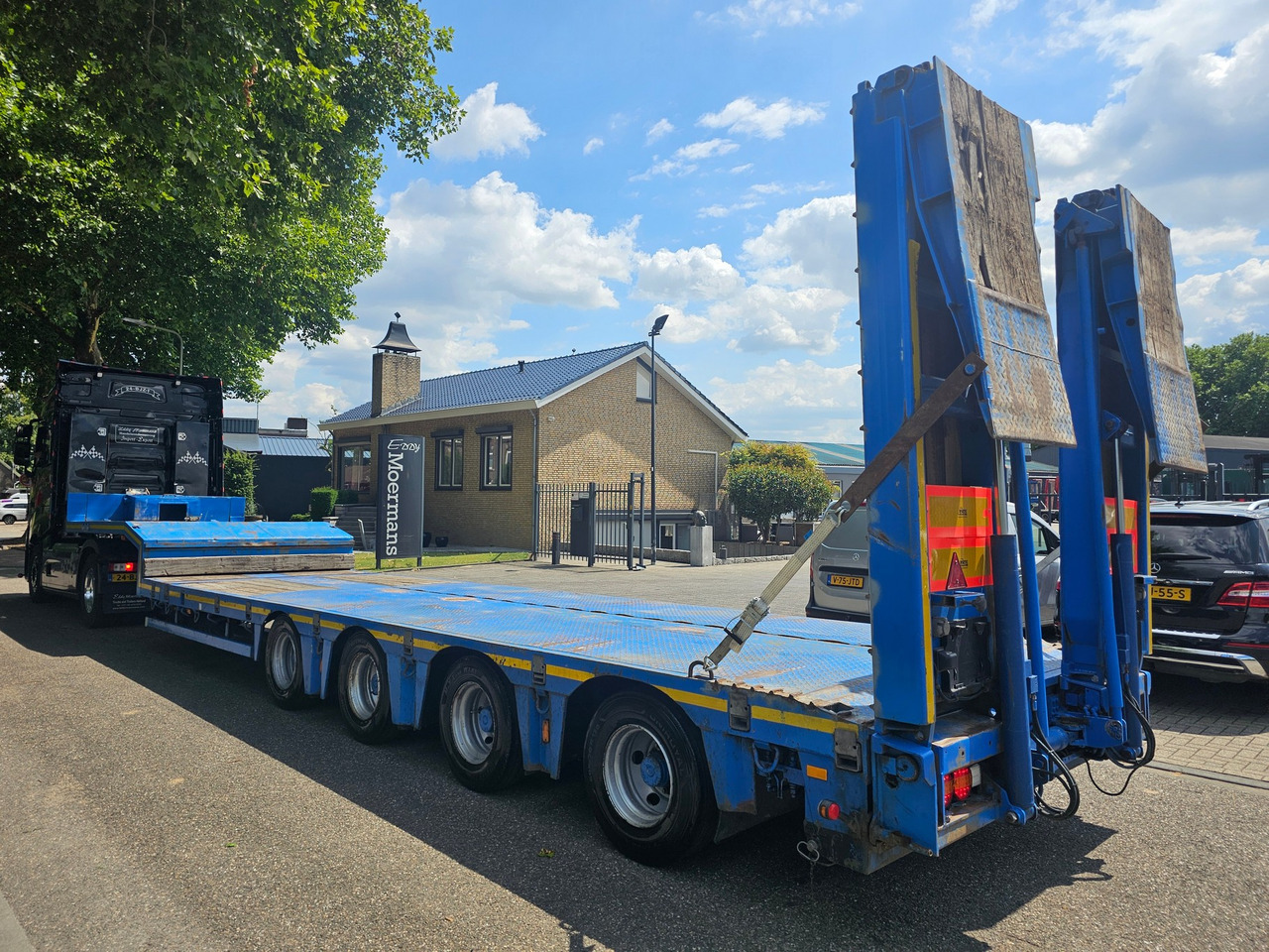 Nooteboom OSD-58-04V With Hydraulic Ramps - عربة منخفضة مسطحة نصف مقطورة: صورة 5 Nooteboom OSD-58-04V With Hydraulic Ramps - عربة منخفضة مسطحة نصف مقطورة: صورة 5