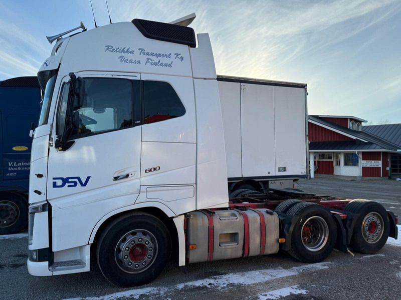 Volvo FH16 600 - وحدة جر: صورة 3 Volvo FH16 600 - وحدة جر: صورة 3