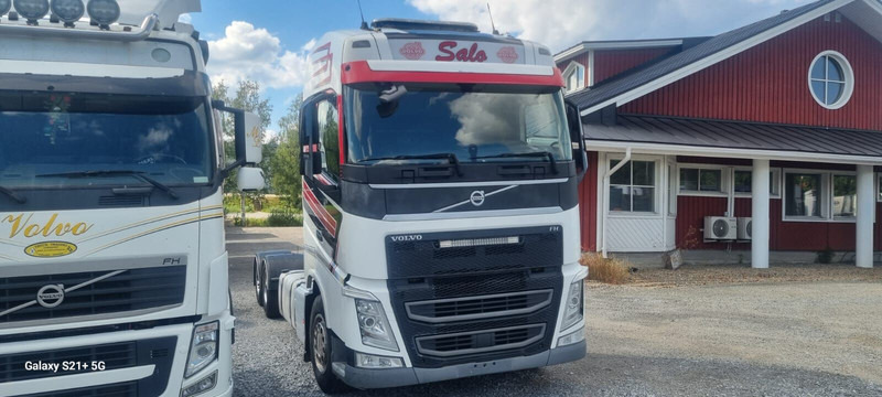 Volvo FH460 Globe 2016 - شاحنة هيكل كابينة: صورة 3 Volvo FH460 Globe 2016 - شاحنة هيكل كابينة: صورة 3