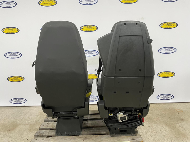 Volvo FH4 - مقعد: صورة 4 Volvo FH4 - مقعد: صورة 4