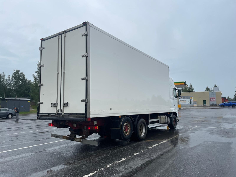 Volvo FH500 Globe XL - شاحنة مقفلة: صورة 3 Volvo FH500 Globe XL - شاحنة مقفلة: صورة 3