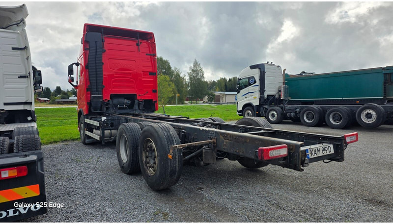 Volvo FH540 6x2 2019 - شاحنة هيكل كابينة: صورة 3 Volvo FH540 6x2 2019 - شاحنة هيكل كابينة: صورة 3