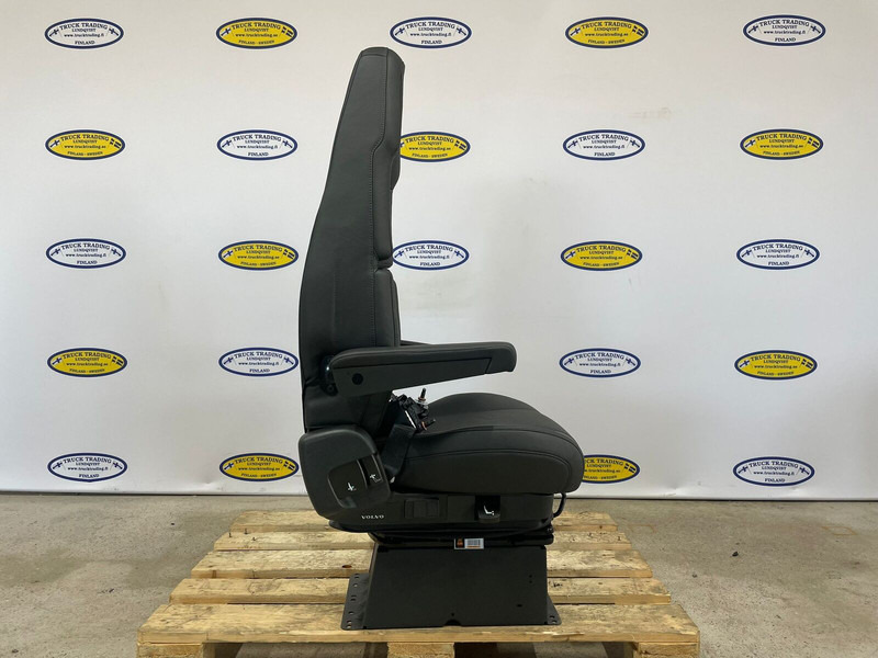 Volvo FH5 - مقعد: صورة 4 Volvo FH5 - مقعد: صورة 4