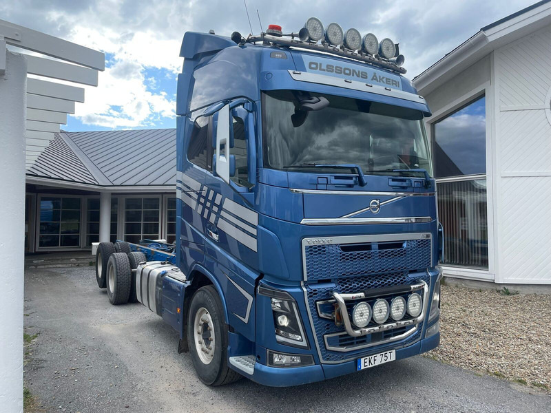 Volvo FH750 - شاحنة هيكل كابينة: صورة 3 Volvo FH750 - شاحنة هيكل كابينة: صورة 3