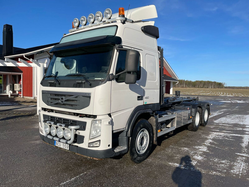 Volvo FM460 Globe 6x4 - شاحنة ذات خطاف: صورة 1 Volvo FM460 Globe 6x4 - شاحنة ذات خطاف: صورة 1