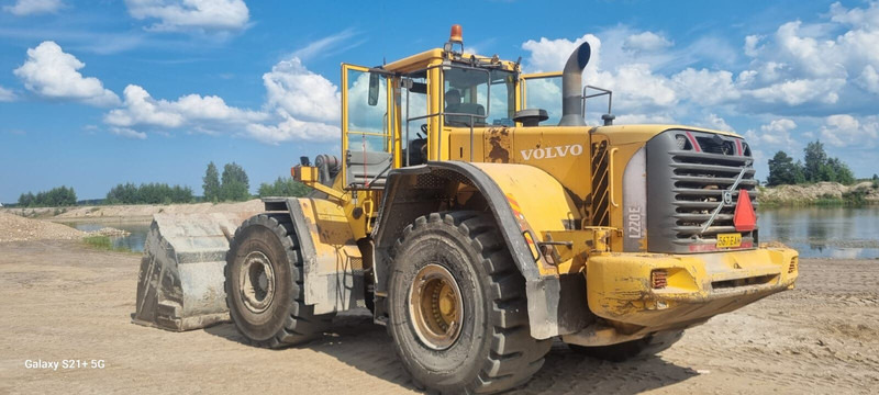 Volvo L220E - اللودر بعجل: صورة 3 Volvo L220E - اللودر بعجل: صورة 3