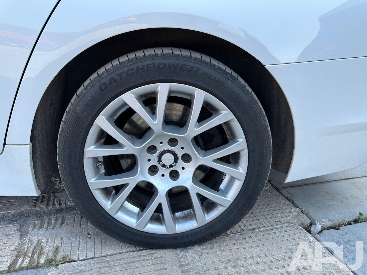 BMW 535D XDRIVE F11 - سيارة: صورة 2 BMW 535D XDRIVE F11 - سيارة: صورة 2
