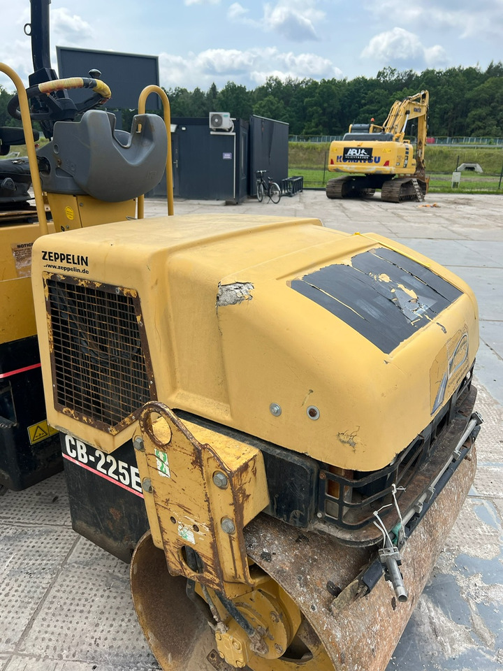 CATERPILLAR CB-225E CATERPILLAR CB-225E: صورة 18