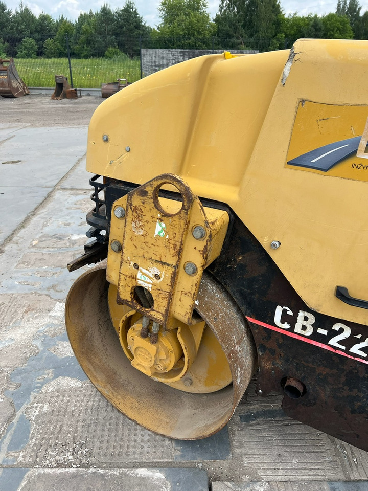 CATERPILLAR CB-225E CATERPILLAR CB-225E: صورة 11