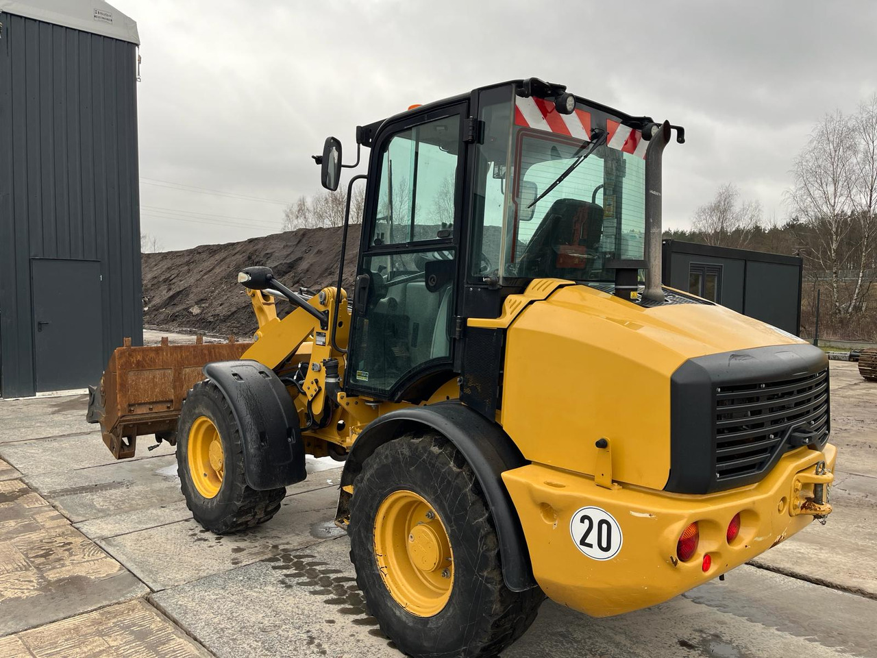 Caterpillar 908M - اللودر بعجل: صورة 3 Caterpillar 908M - اللودر بعجل: صورة 3