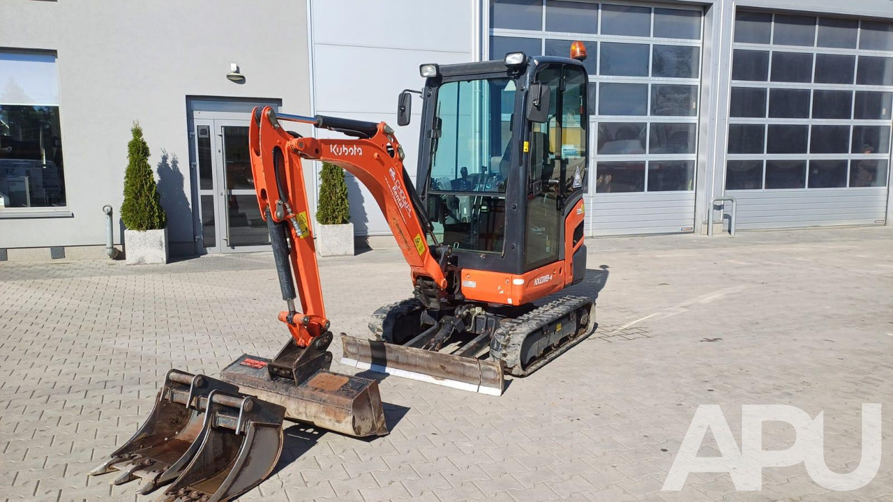 KUBOTA KX018-4 - حفارة مُصَّغرة: صورة 1 KUBOTA KX018-4 - حفارة مُصَّغرة: صورة 1