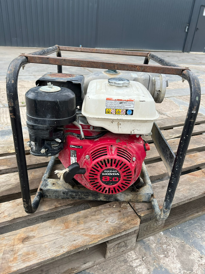 Motopompa PRAMAC MP66-3 - مضخة مياه: صورة 1 Motopompa PRAMAC MP66-3 - مضخة مياه: صورة 1