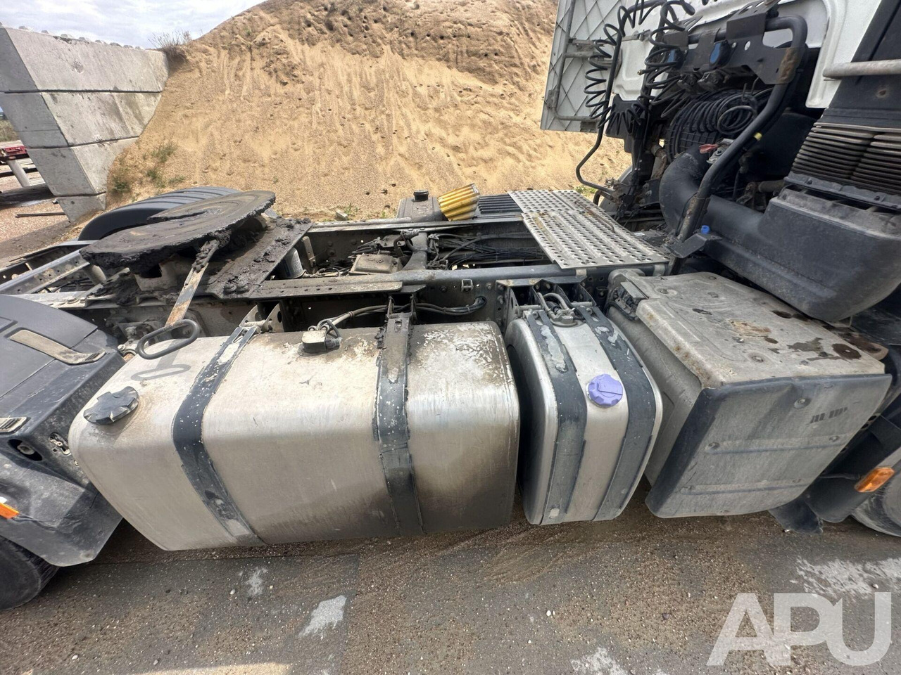 وحدة جر RENAULT PREMIUM 460: صورة 20