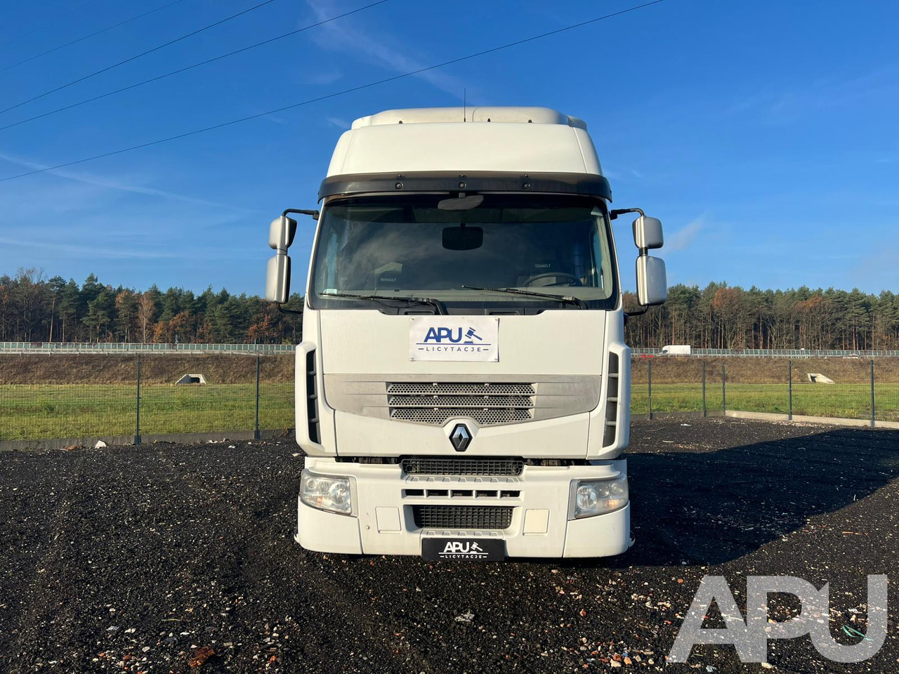 Renault Premium 460.19 T 4×2 - وحدة جر: صورة 2 Renault Premium 460.19 T 4×2 - وحدة جر: صورة 2