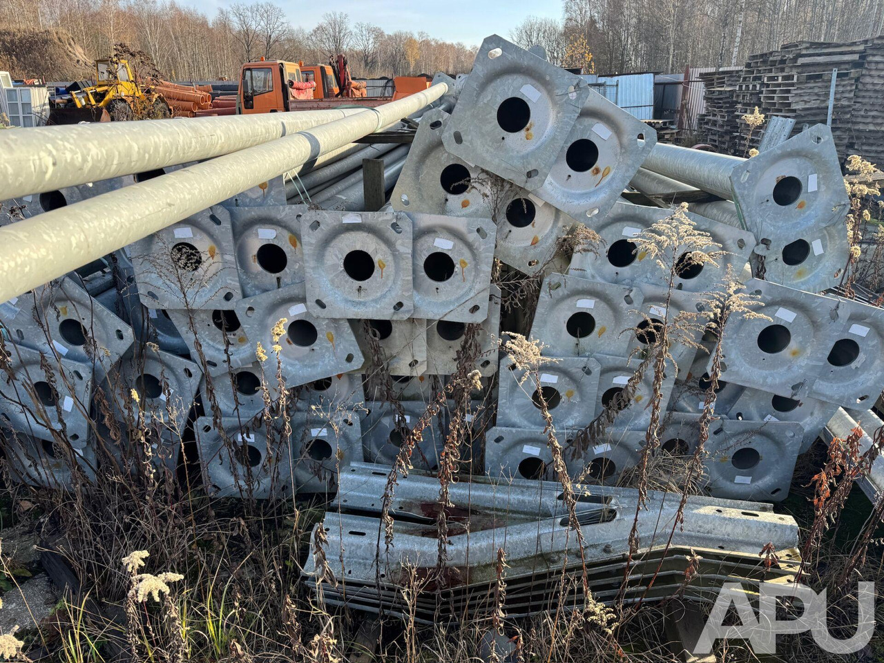 معدات البناء Słupy CC9m 60/186/3 tj 9 metrów: صورة 12 معدات البناء Słupy CC9m 60/186/3 tj 9 metrów: صورة 12