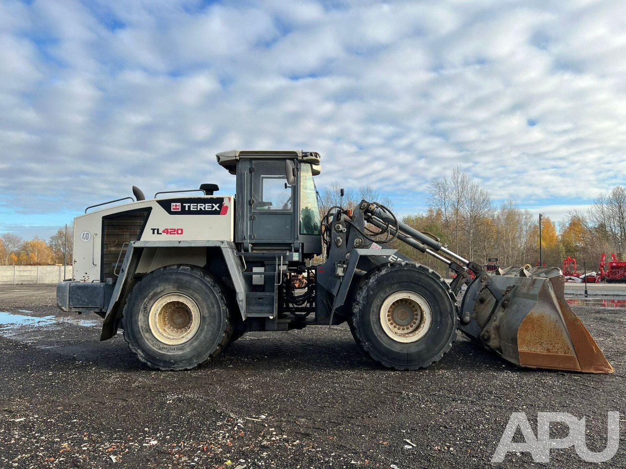 Terex TL420 - اللودر بعجل: صورة 4 Terex TL420 - اللودر بعجل: صورة 4