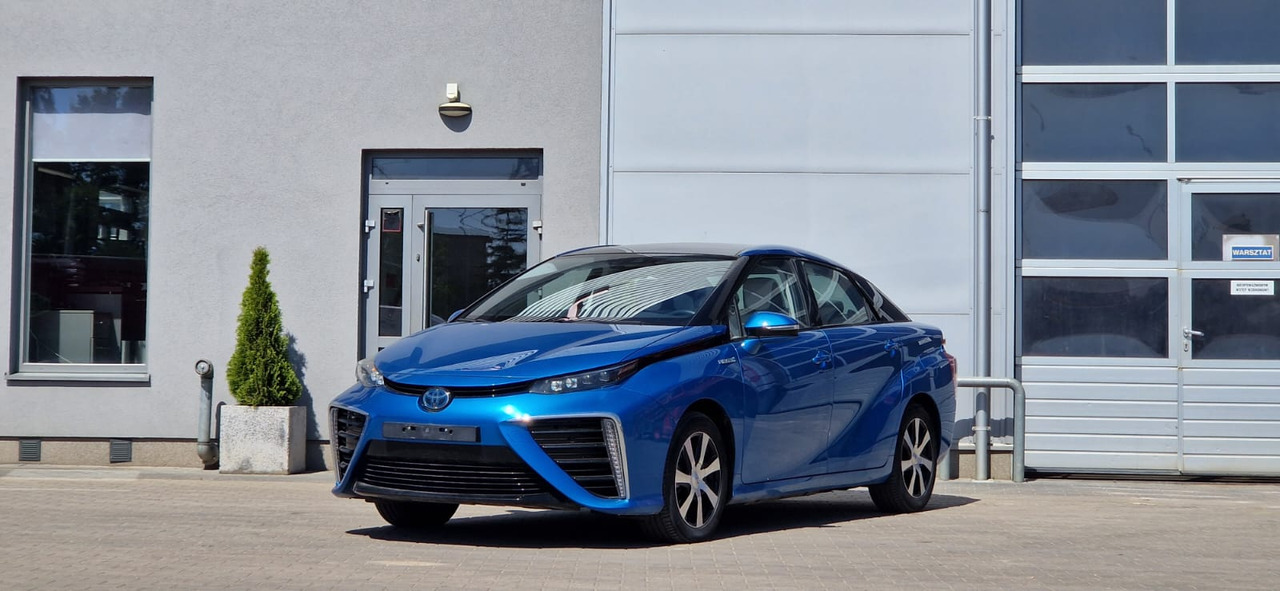 Toyota Mirai - سيدان: صورة 1 Toyota Mirai - سيدان: صورة 1
