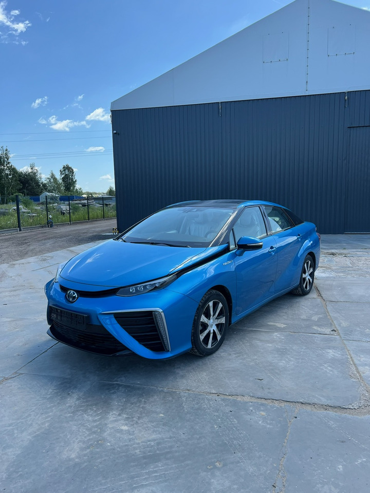 Toyota Mirai - سيدان: صورة 2 Toyota Mirai - سيدان: صورة 2