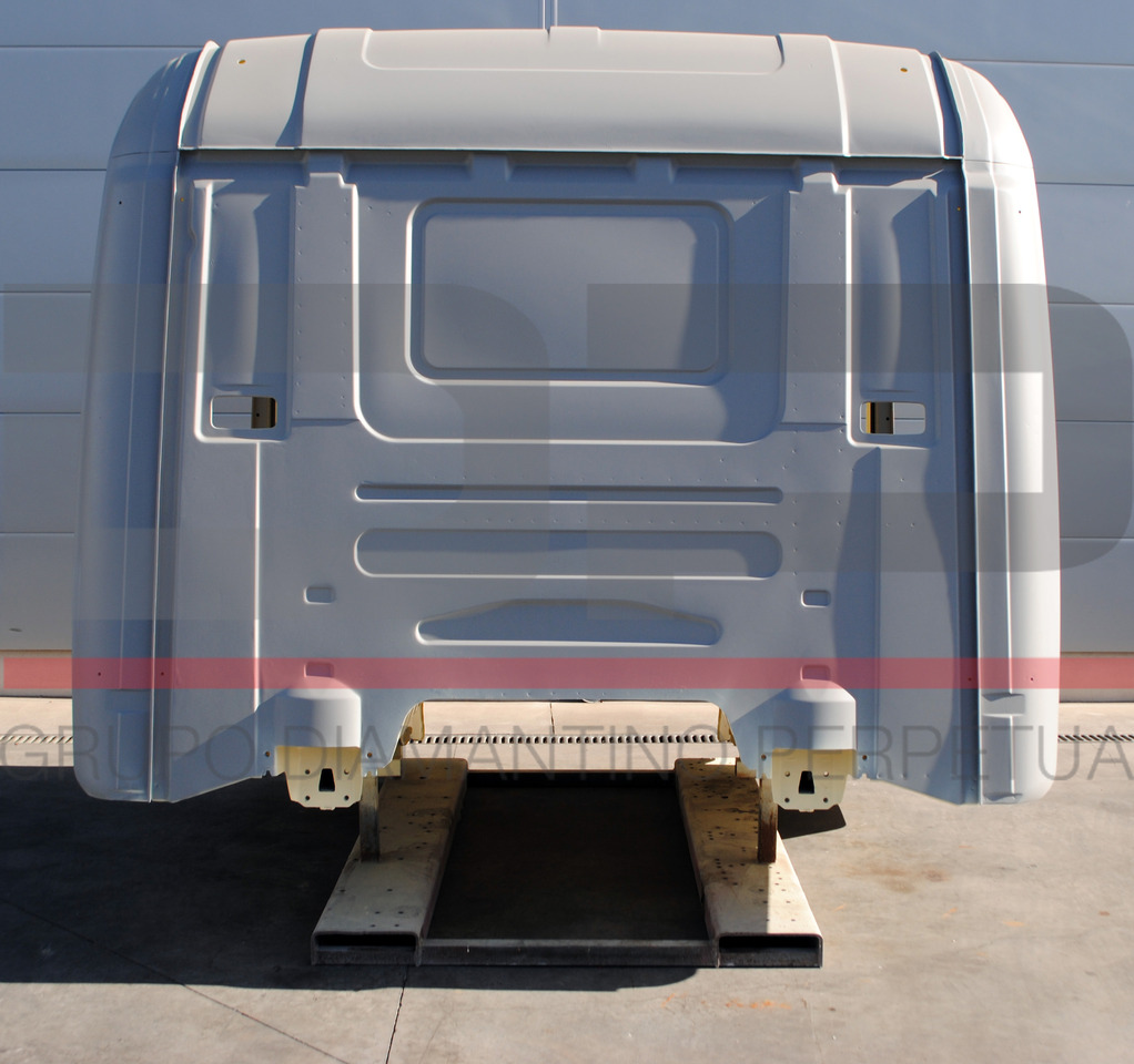 Scania Cabine Nua CR19 Normal (Porta Pequena) PGRT - كابينة - شاحنة: صورة 4 Scania Cabine Nua CR19 Normal (Porta Pequena) PGRT - كابينة - شاحنة: صورة 4