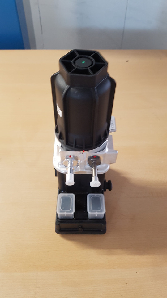 0001407878 MERCEDES BENZ,ADBLUE POMP,ACTROS, AXOR, ANTOS,EURO 6 - نظام الوقود - شاحنة: صورة 2 0001407878 MERCEDES BENZ,ADBLUE POMP,ACTROS, AXOR, ANTOS,EURO 6 - نظام الوقود - شاحنة: صورة 2