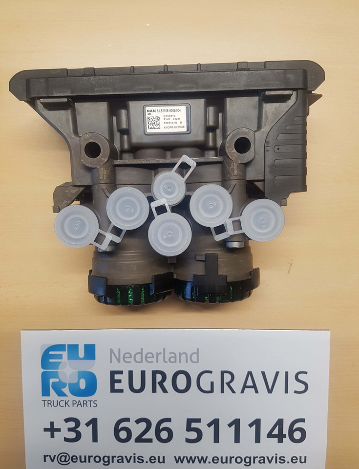 81521066069 EBS VALVE 2-WAY KNORR BREMSE MAN TGS BASIC 6x2 - صمام الفرامل - شاحنة: صورة 1 81521066069 EBS VALVE 2-WAY KNORR BREMSE MAN TGS BASIC 6x2 - صمام الفرامل - شاحنة: صورة 1