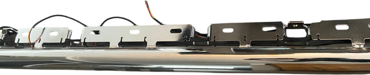 DAF XD XF XG XG+ DAKLAMPBEUGEL + 4x LED SPOTLAMP HELLA BLADE 9 1547663 - أضواء/ إضاءة - شاحنة: صورة 3 DAF XD XF XG XG+ DAKLAMPBEUGEL + 4x LED SPOTLAMP HELLA BLADE 9 1547663 - أضواء/ إضاءة - شاحنة: صورة 3