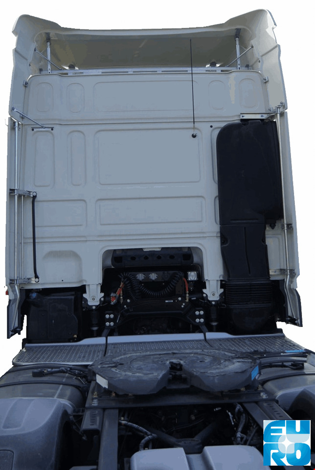 DAF XF 106 SC CABINE SPOILERSET KLAPGEDEELDE LINKS KLEUR H3279 000052 - كابينة - شاحنة: صورة 3 DAF XF 106 SC CABINE SPOILERSET KLAPGEDEELDE LINKS KLEUR H3279 000052 - كابينة - شاحنة: صورة 3