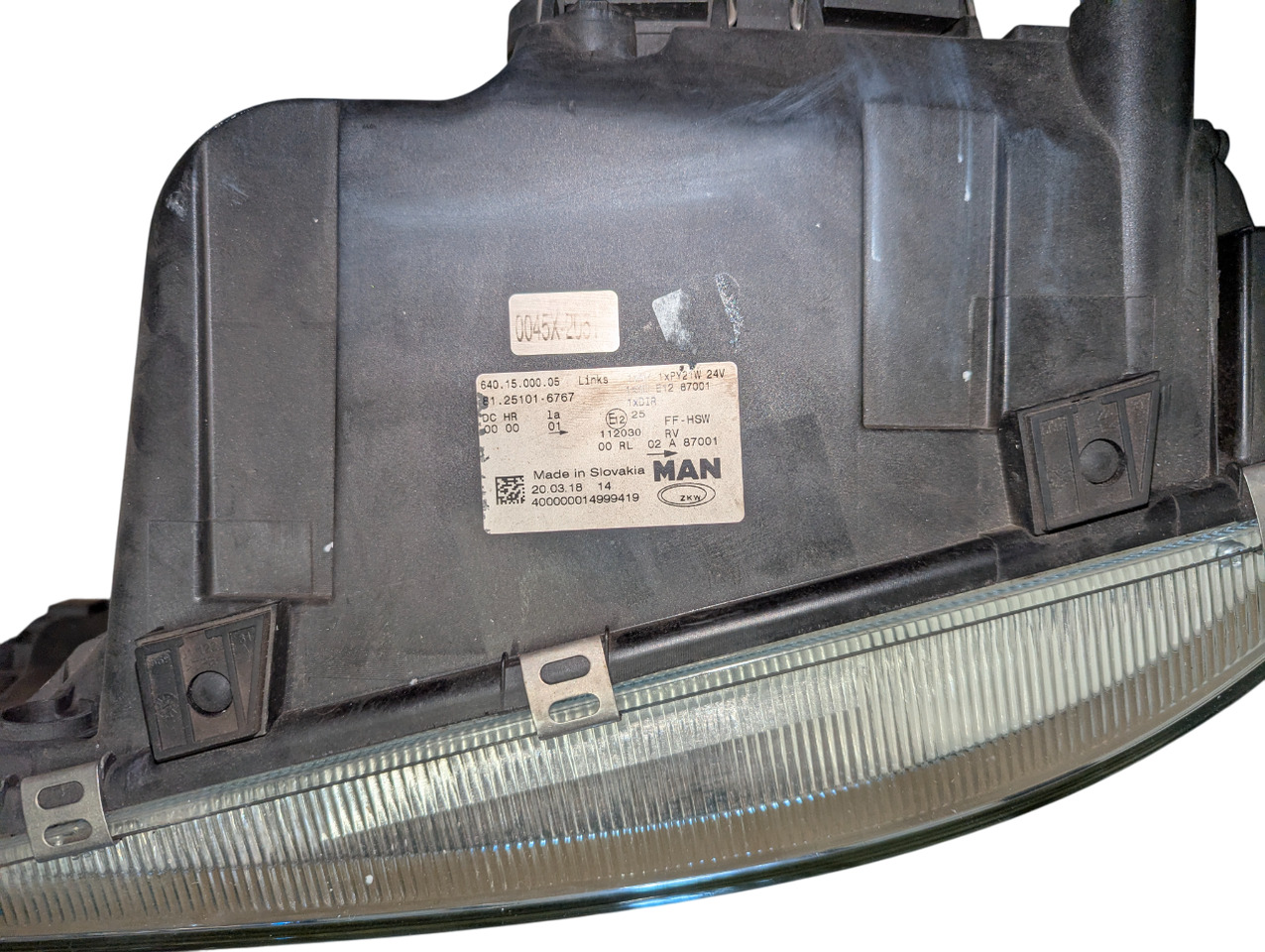 MAN TGX/TGS E6 XENON KOPLAMP GEBRUIKT LINKS 81251016713U - مصابيح أضواء السيارة الأمامية - شاحنة: صورة 4 MAN TGX/TGS E6 XENON KOPLAMP GEBRUIKT LINKS 81251016713U - مصابيح أضواء السيارة الأمامية - شاحنة: صورة 4