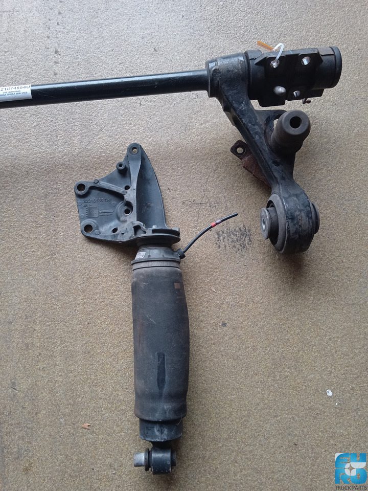 RENAULT TRUCK T CABINE STABILISATOR >2014 GEBRUIKT 7421874554U - عمود التوازن - شاحنة: صورة 2 RENAULT TRUCK T CABINE STABILISATOR >2014 GEBRUIKT 7421874554U - عمود التوازن - شاحنة: صورة 2
