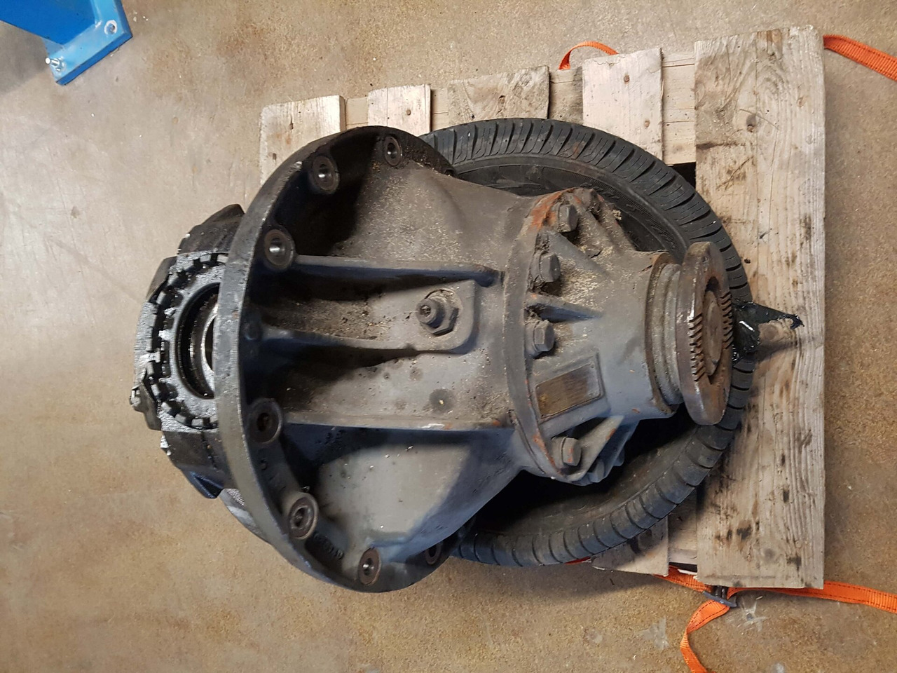 RS1356SV VOLVO DIFFERENTIAL RS/RSS1356SV EV91 RATIO 2.79 - صندوق التروس التفاضلية - شاحنة: صورة 1 RS1356SV VOLVO DIFFERENTIAL RS/RSS1356SV EV91 RATIO 2.79 - صندوق التروس التفاضلية - شاحنة: صورة 1