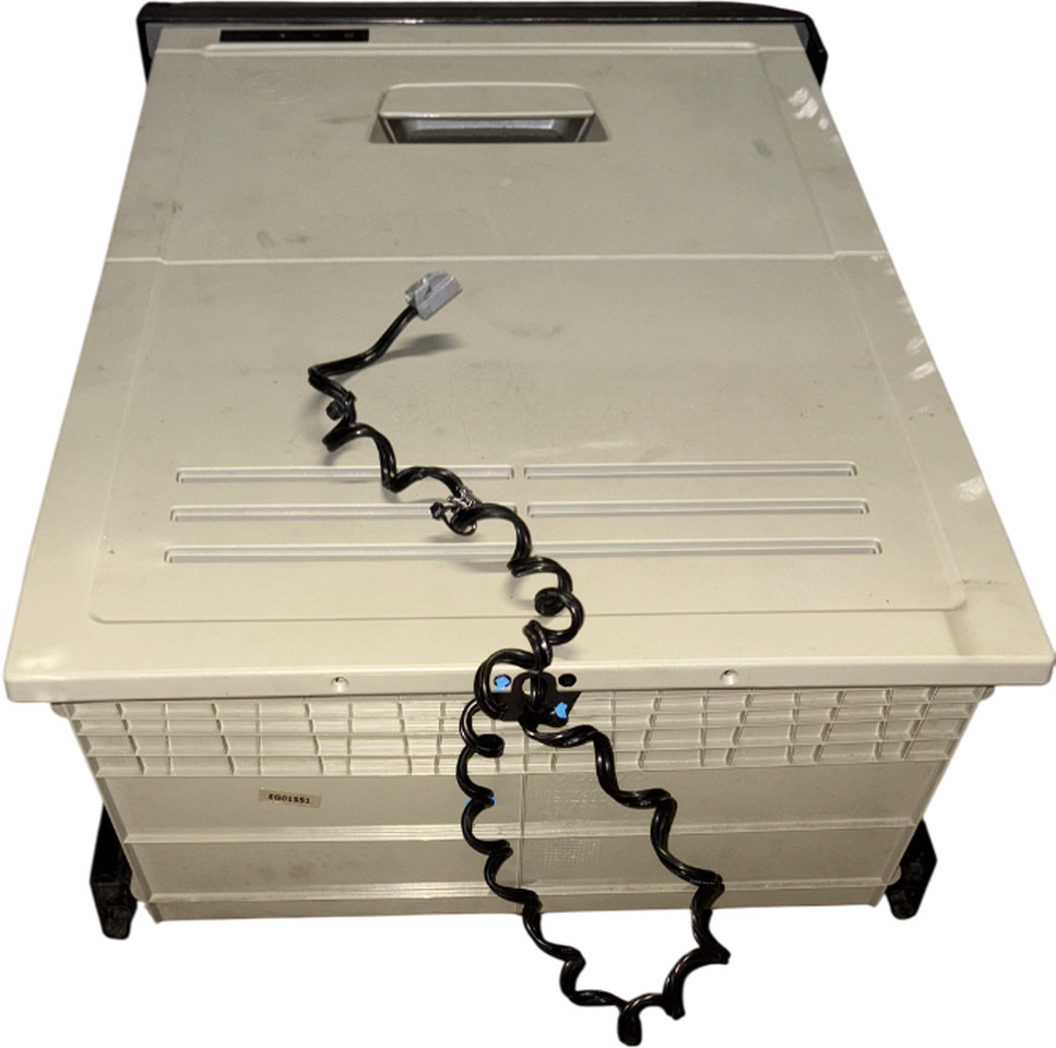 VOLVO FH4 KOELER (KOELBOX ONDER BED) COMPLEET + borg 82174077UC - الكابينة والداخلية - شاحنة: صورة 5 VOLVO FH4 KOELER (KOELBOX ONDER BED) COMPLEET + borg 82174077UC - الكابينة والداخلية - شاحنة: صورة 5