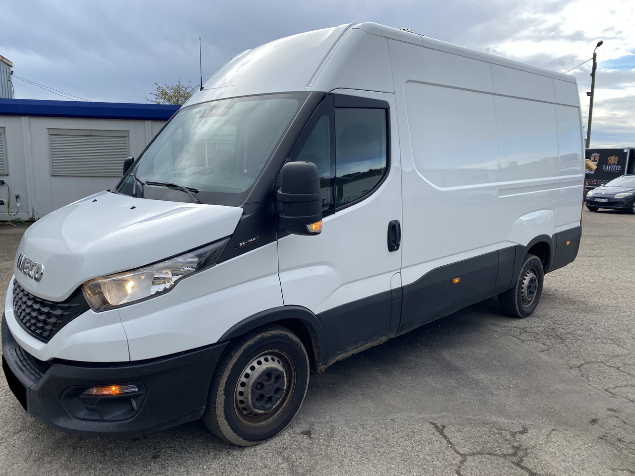 IVECO DAILY 35S18 - فان: صورة 1 IVECO DAILY 35S18 - فان: صورة 1