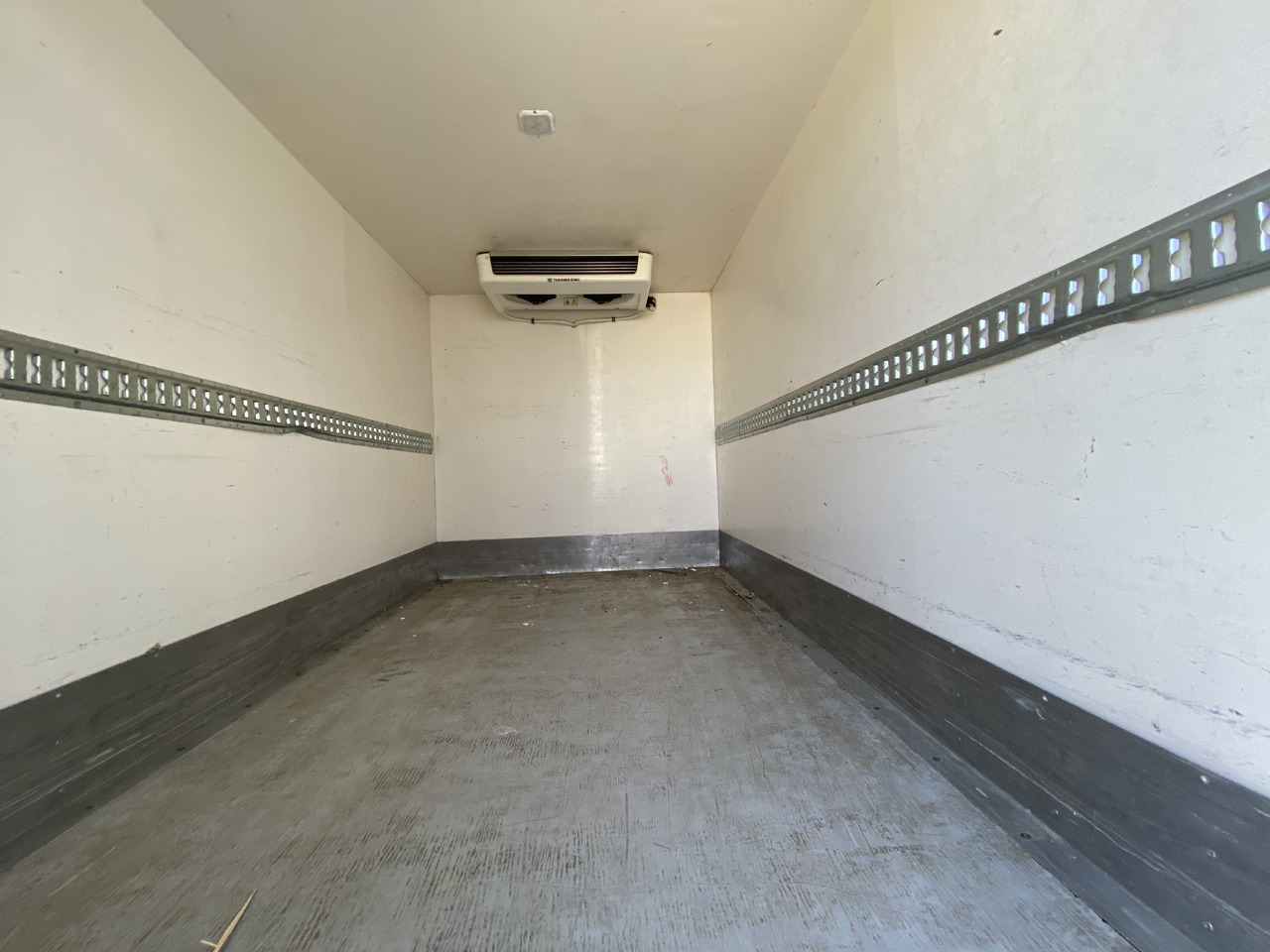 شاحنة مُبرّدة للتوصيل لنقل الطعام IVECO daily 35c15: صورة 6 شاحنة مُبرّدة للتوصيل لنقل الطعام IVECO daily 35c15: صورة 6