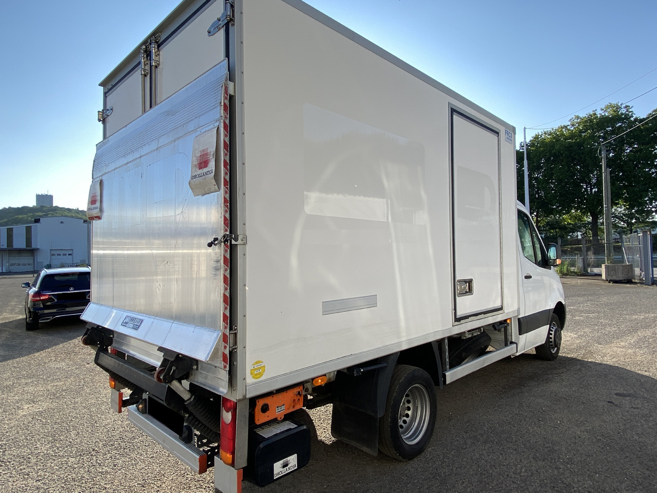 Mercedes Sprinter - شاحنة مُبرّدة للتوصيل: صورة 5 Mercedes Sprinter - شاحنة مُبرّدة للتوصيل: صورة 5