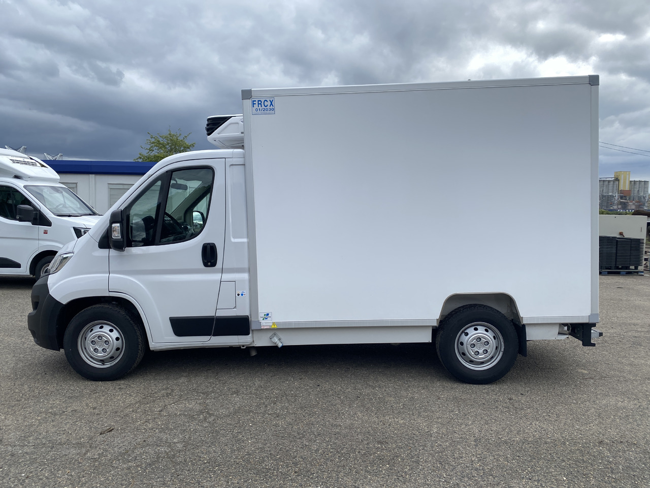 OPEL movano frigorifique - شاحنة مُبرّدة للتوصيل: صورة 4 OPEL movano frigorifique - شاحنة مُبرّدة للتوصيل: صورة 4