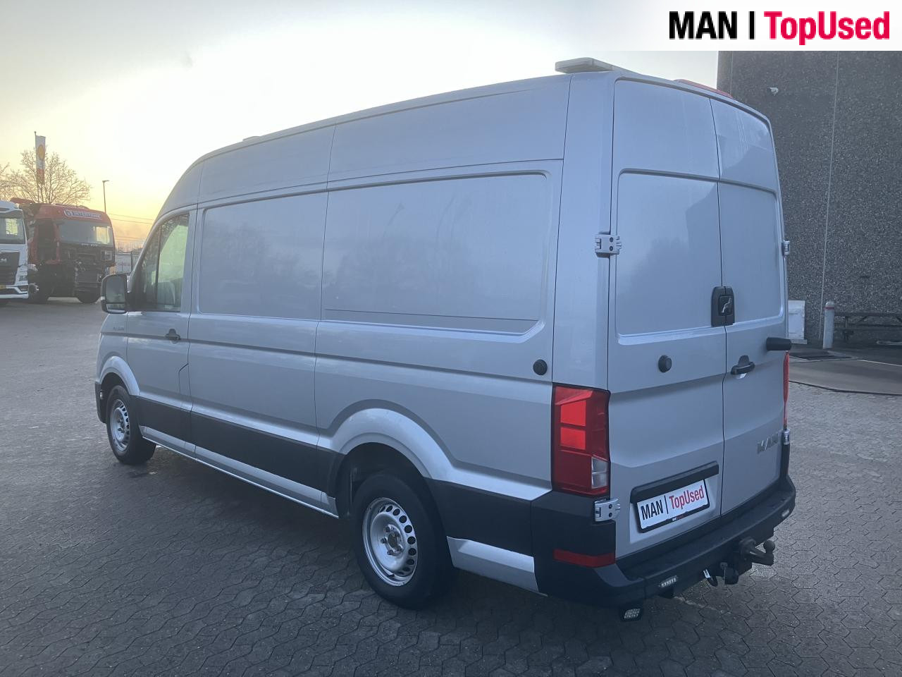 فان MAN TGE 3.180 4X2F SB: صورة 10
