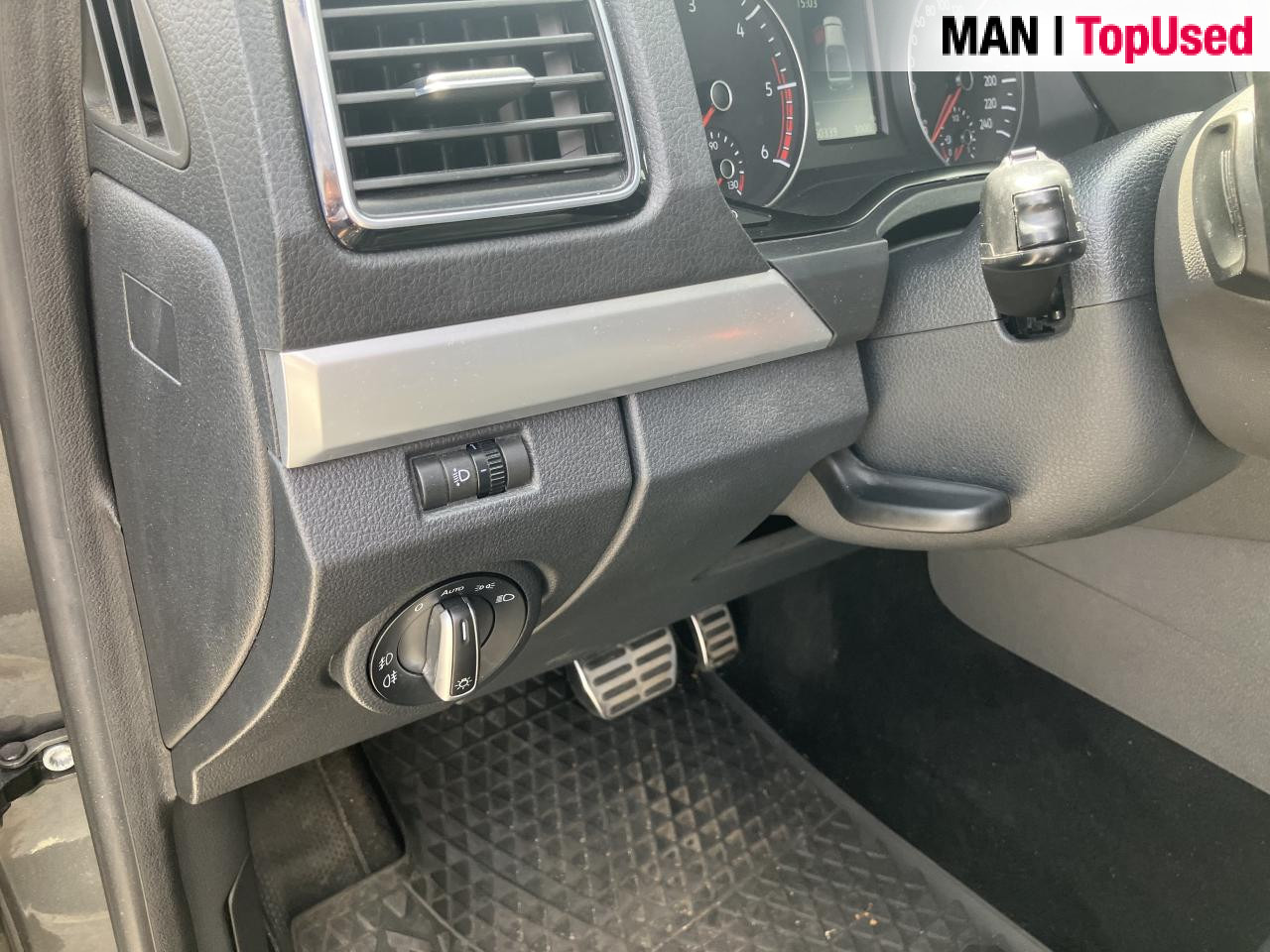 VOLKSWAGEN AMAROK, 3.0 V6 - ميكروباص: صورة 2 VOLKSWAGEN AMAROK, 3.0 V6 - ميكروباص: صورة 2