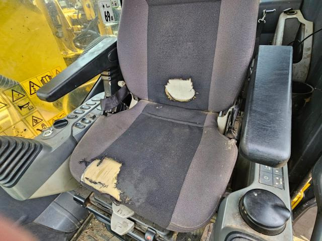 Komatsu PC210LC-10 Long Reach - حفار زحاف: صورة 5 Komatsu PC210LC-10 Long Reach - حفار زحاف: صورة 5