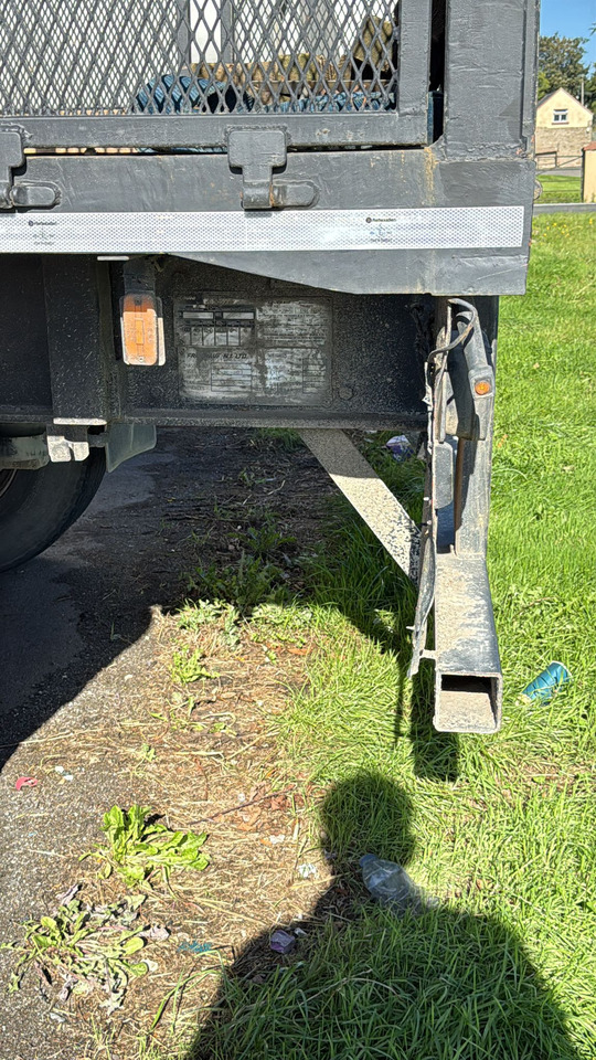 2004 Dennison Tri-axle Bulk Tipping Trailer - قلابة نصف مقطورة نصف مقطورة قلابة: صورة 5 2004 Dennison Tri-axle Bulk Tipping Trailer - قلابة نصف مقطورة نصف مقطورة قلابة: صورة 5