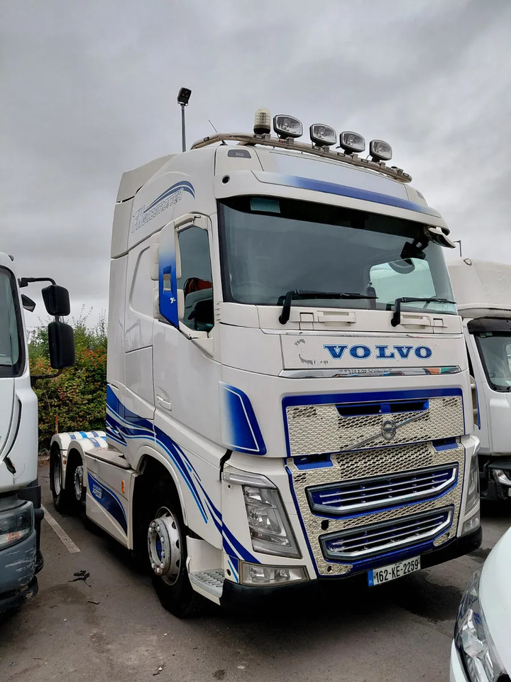 2016 Volvo FH460 Globetrotter - وحدة جر: صورة 1 2016 Volvo FH460 Globetrotter - وحدة جر: صورة 1