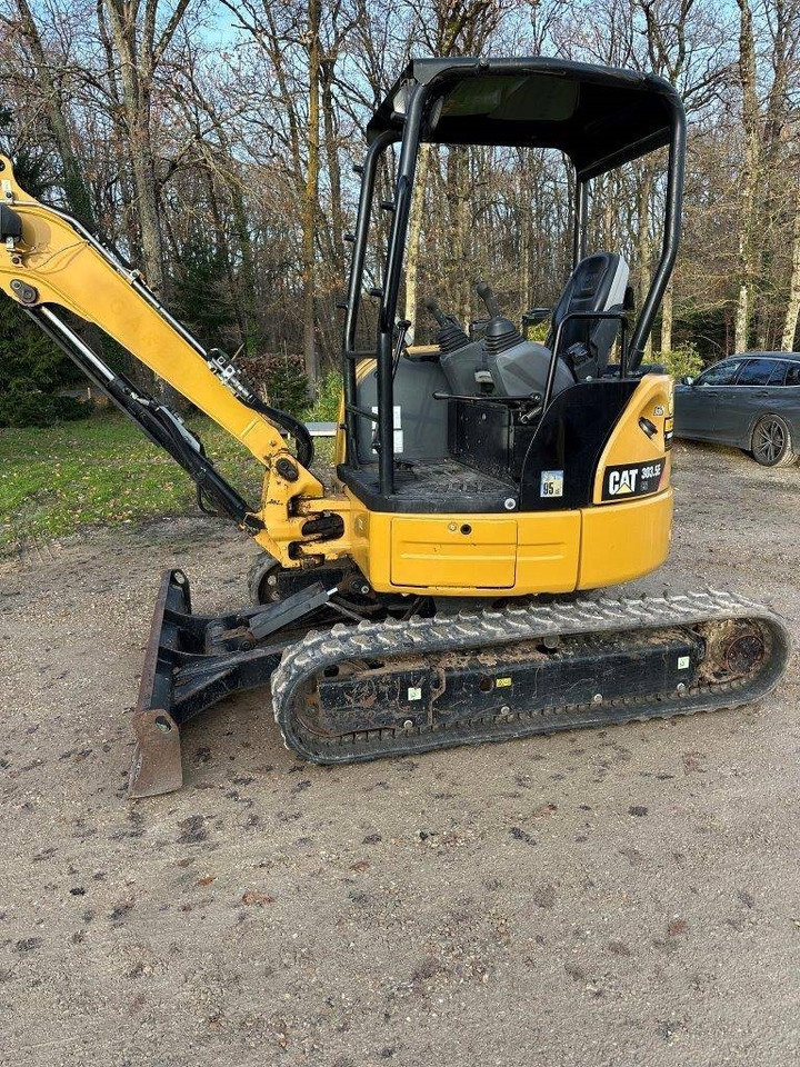 CAT 303.5 E CR - حفارة مُصَّغرة: صورة 1 CAT 303.5 E CR - حفارة مُصَّغرة: صورة 1