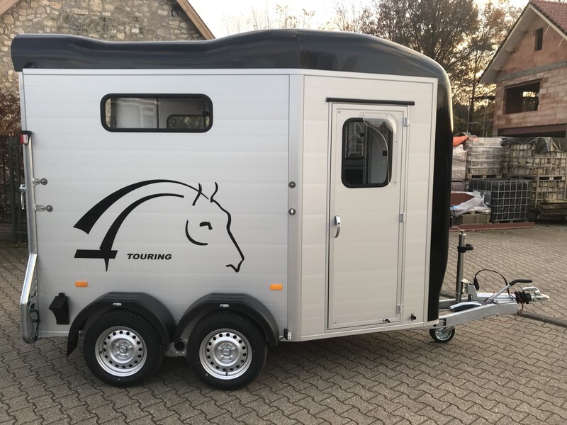 CHEVAL Liberte Touring Country met vooruitloop - عربة نقل خيل: صورة 2 CHEVAL Liberte Touring Country met vooruitloop - عربة نقل خيل: صورة 2