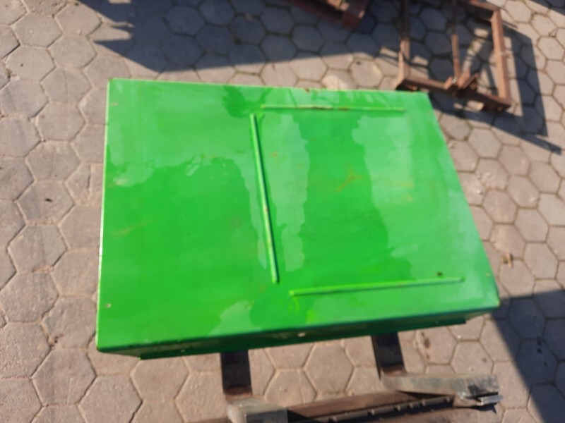 Deutz cabinedak - الكابينة والداخلية - الآلات الزراعية: صورة 1 Deutz cabinedak - الكابينة والداخلية - الآلات الزراعية: صورة 1