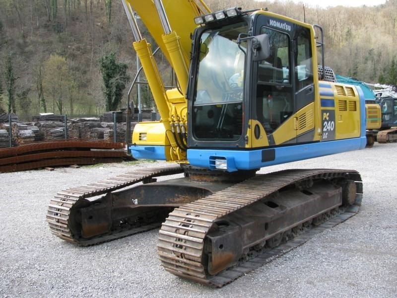 Komatsu PC 240 NLC-10 TOP stroj - حفار زحاف: صورة 2 Komatsu PC 240 NLC-10 TOP stroj - حفار زحاف: صورة 2