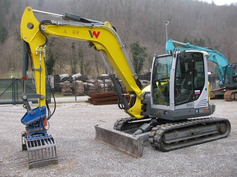Wacker Neuson EZ 80 z grajferjem - حفارة مُصَّغرة: صورة 1 Wacker Neuson EZ 80 z grajferjem - حفارة مُصَّغرة: صورة 1