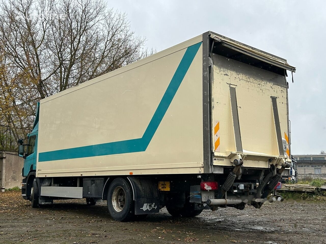Scania P280 - شاحنة الفريزر: صورة 2 Scania P280 - شاحنة الفريزر: صورة 2