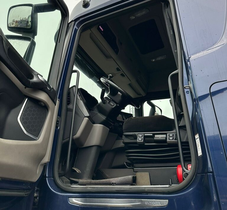 Scania R 650 10x4 Full steel - شاحنة هيكل كابينة: صورة 5 Scania R 650 10x4 Full steel - شاحنة هيكل كابينة: صورة 5